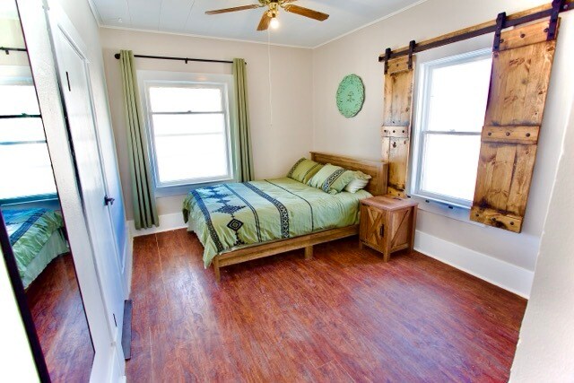 Foto del edificio - 707 Saint Marys St