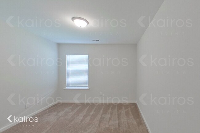 Building Photo - 30 Carrollton Dr.
