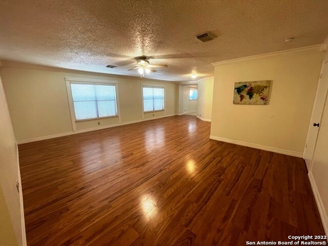 Foto del edificio - 13162 Regency Bend