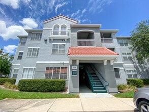 Building Photo - 18001 Richmond Pl Dr