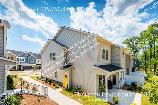 Building Photo - Luxury Townhome. New Construction. Garage....