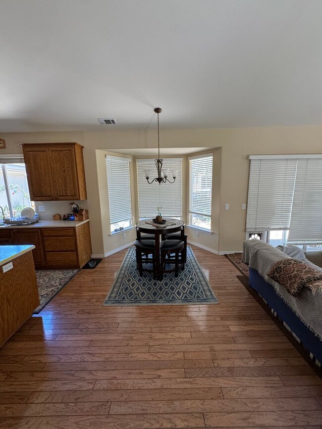 Foto del edificio - Beautiful Fully Furnished Home in Nipomo w...