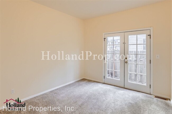 Building Photo - 3 br, 2.5 bath House - 17880 SW Arbela Ct.