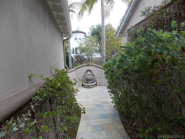 Building Photo - 3955 Lago Di Grata Cir