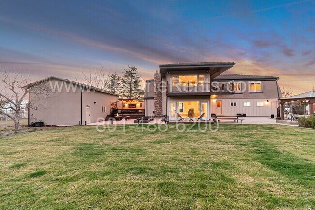 Foto del edificio - This property offers a NO DEPOSIT option a...