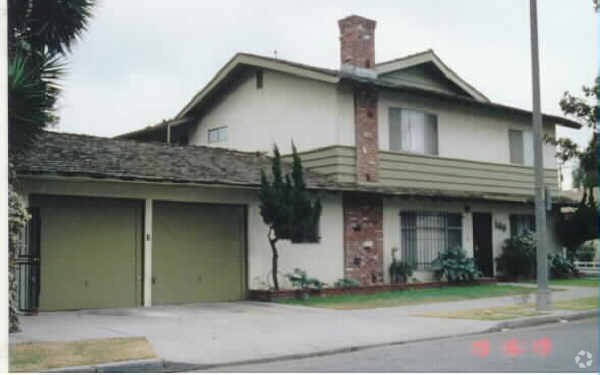 Foto principal - 140 E Plymouth St