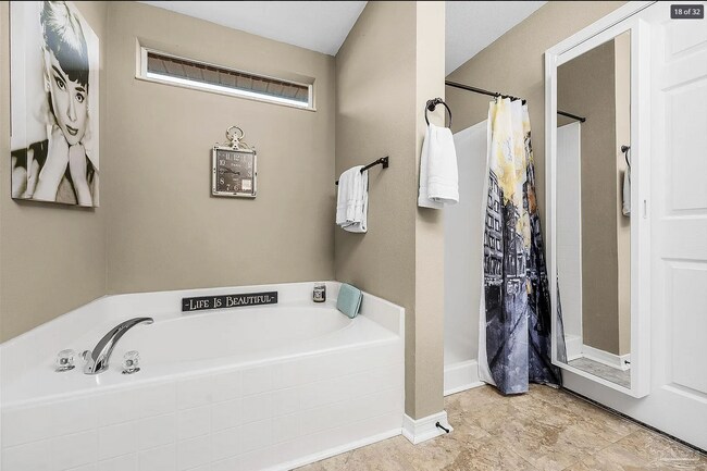 Building Photo - 4859 Hilarita Cir