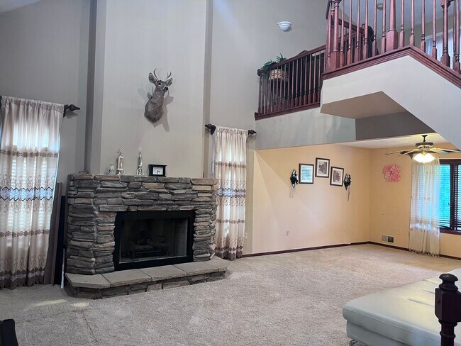 Building Photo - 12376 Dunham Dr