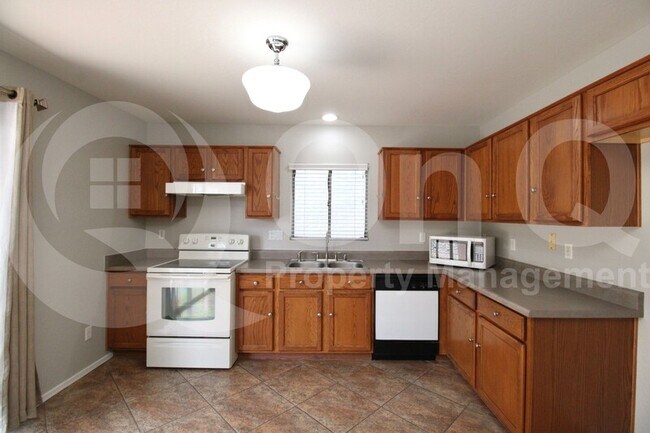 Foto del edificio - 12433 W Aster Dr