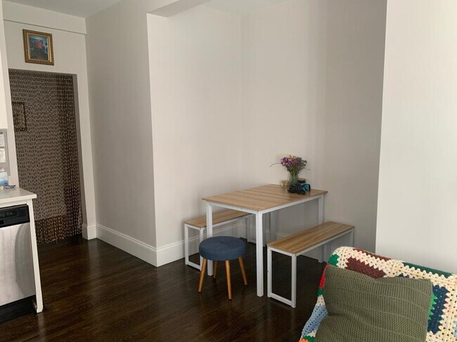Building Photo - 2 bedroom in Boston MA 02115