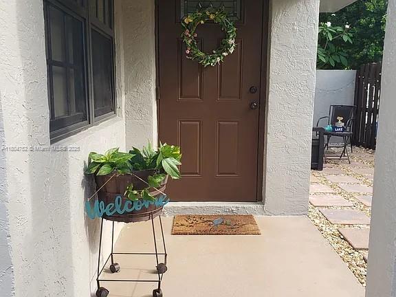 Foto del edificio - 10425 SW 154th Ct