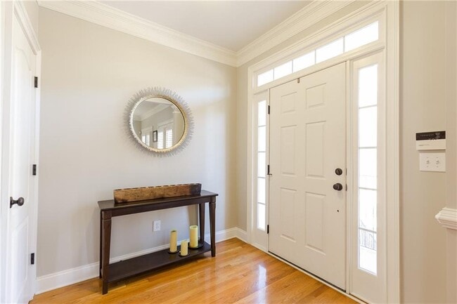 Building Photo - 2556 Oglethorpe Cir NE