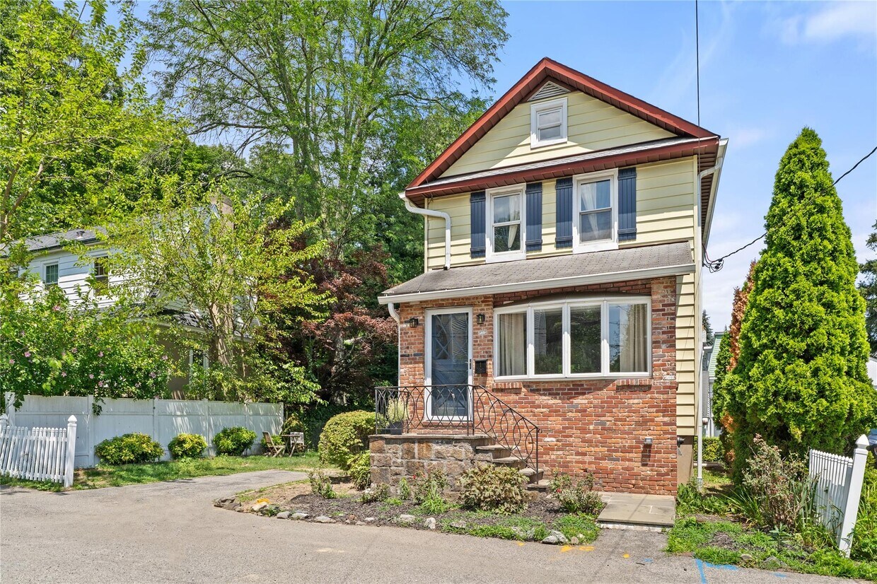 Foto principal - 1 Saunders St