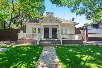 Building Photo - 915 Annex Ave