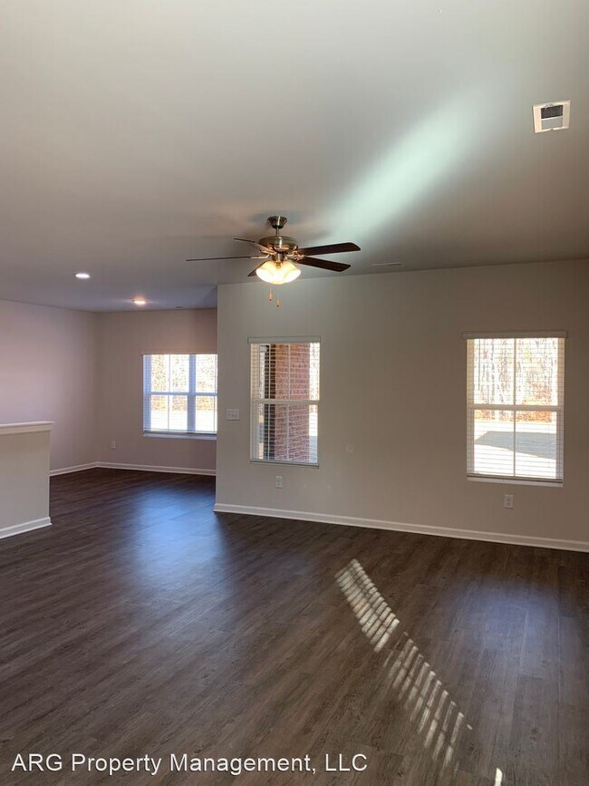 Foto del edificio - 3 br, 2.5 bath House - 2169 Kilpatrick Lane