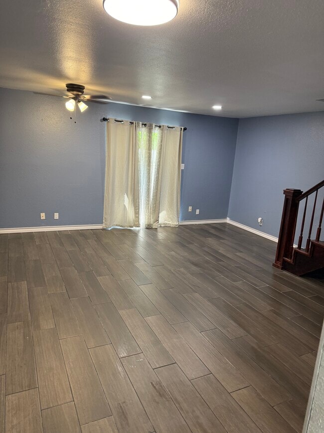 Living room - 2304 Shidler Dr