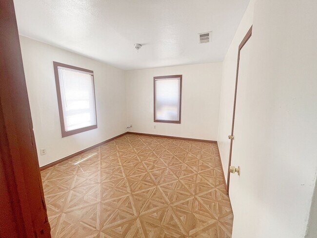 Foto del edificio - 917 N 1st St