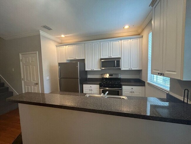 Foto del edificio - 119 Key Haven Ct