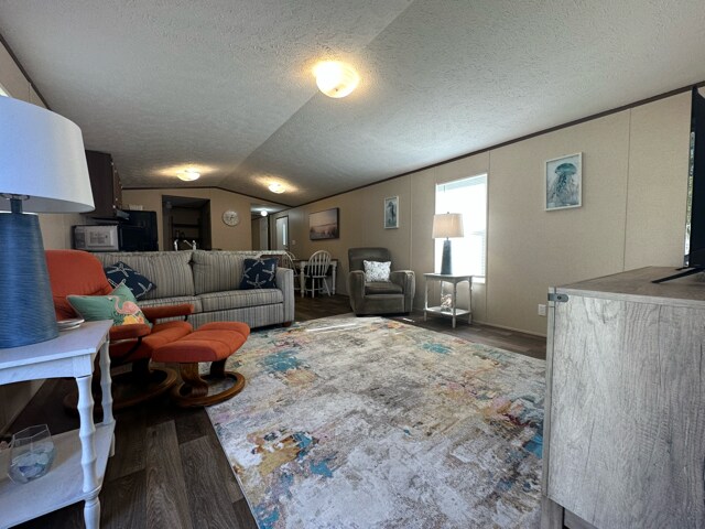 Foto del edificio - 7288 Brigadier Ave SW