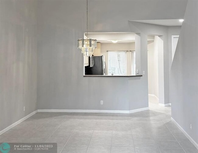 Foto del edificio - 5640 NW 127th Terrace