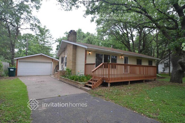 Foto del edificio - 13162 Johnson St NE