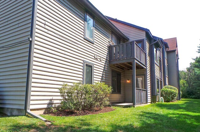 Foto del edificio - 5518A Aberdeen Dr