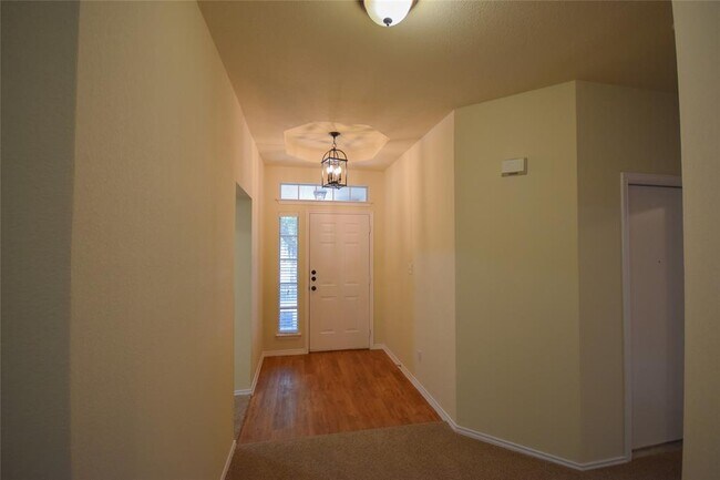 Foto del edificio - 3575 Rock Shelf Ln
