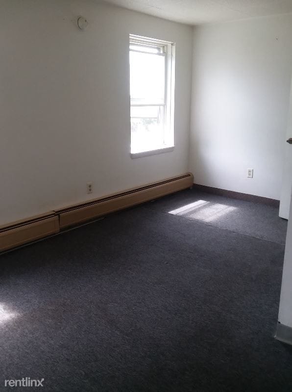 Building Photo - Studio, 1 bath Apartment - 516 E. 6th St.