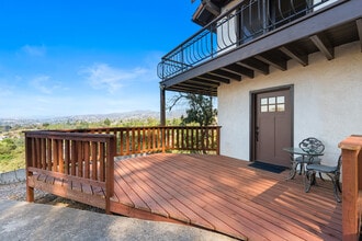 Building Photo - 897 Van Horn Way