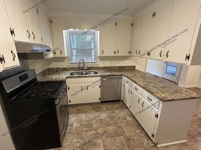 Foto del edificio - 722 Brunswick Pl