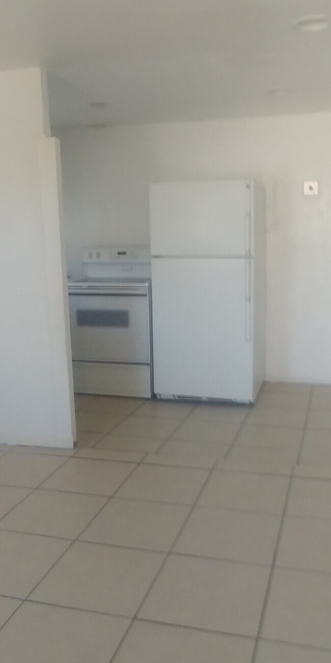 Kitchen - 125 W 38th St
