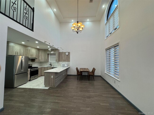 Building Photo - 49-20 167th St