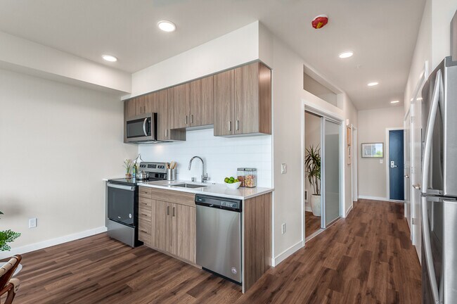 Cocina y pasillo - Marquee Apartments