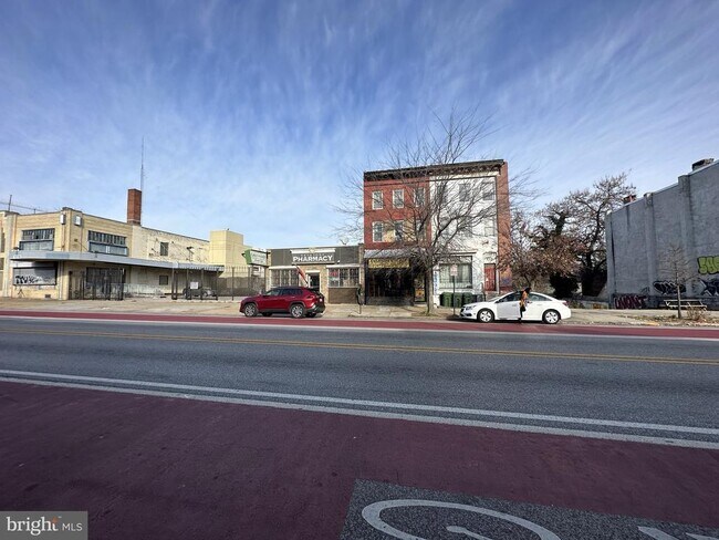 Foto del edificio - 1349 W North Ave