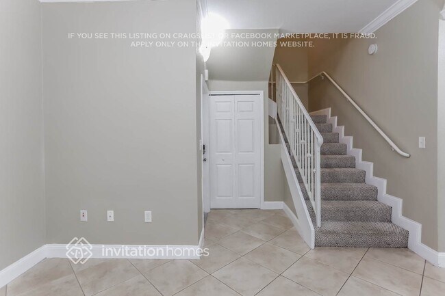 Foto del edificio - 7449 NW 181st St