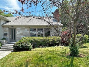 Building Photo - 6 Brownson Terrace