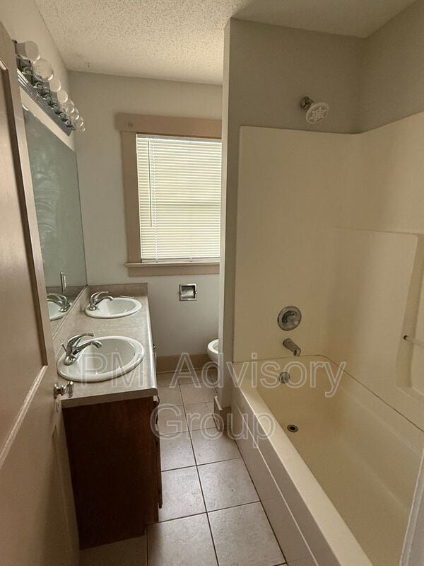 Foto del edificio - 1241 SW Macvicar Ave