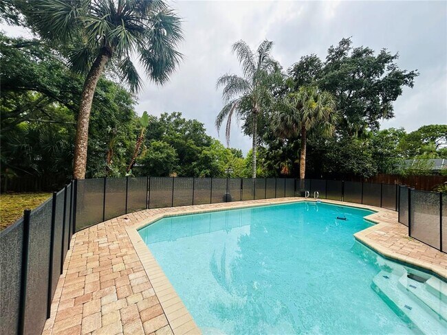 Building Photo - 3410 Cullendale Dr