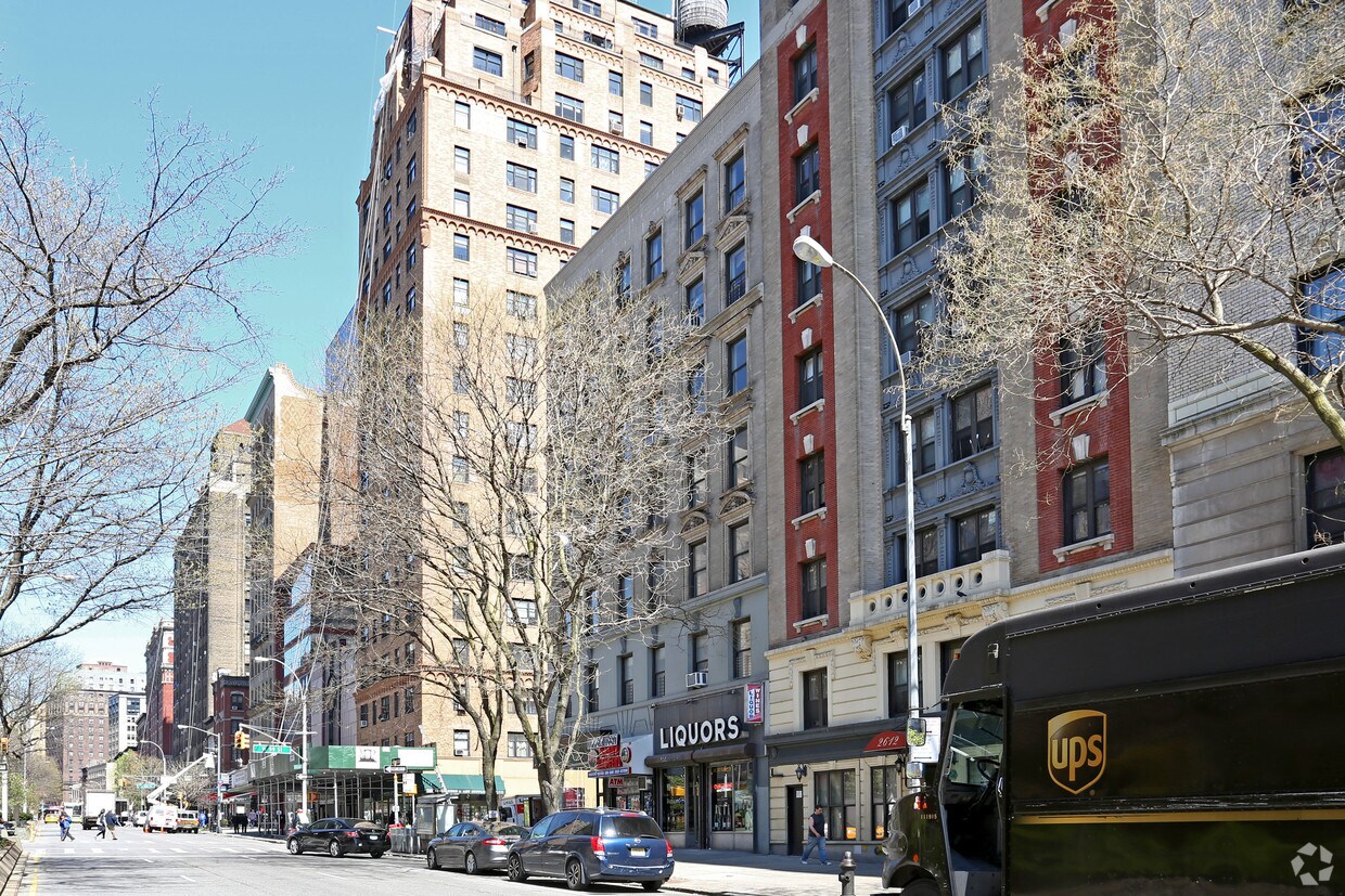 Foto del edificio - 230 West 99th Street