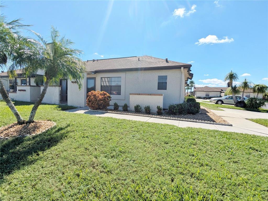 Foto principal - 13100 S McCall Rd