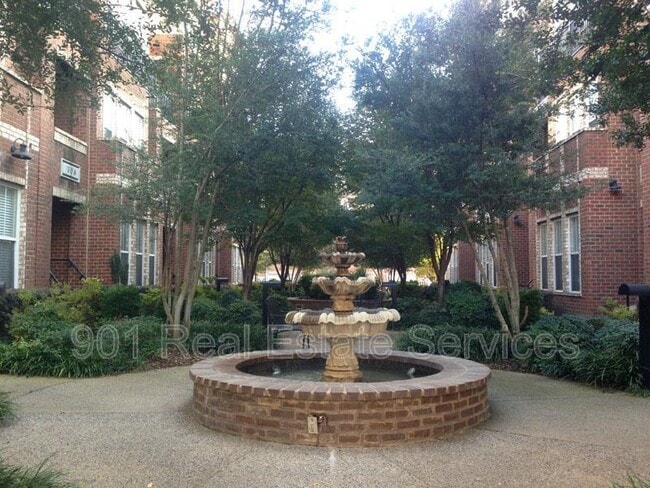 Foto del edificio - 75 Shoemaker Ct