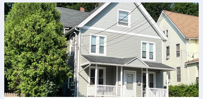 Building Photo - 302 Howe Ave