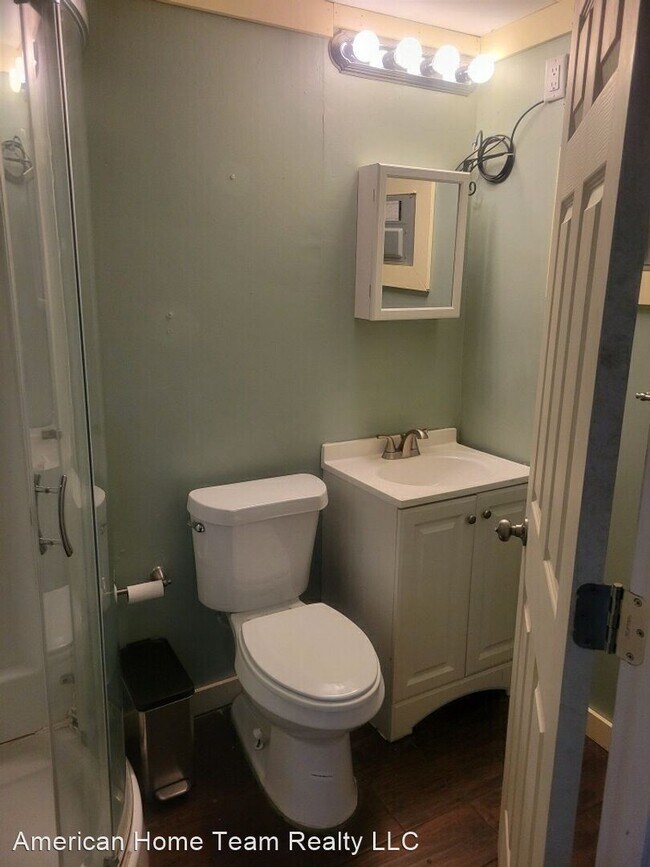 Foto del edificio - Studio, 1 bath House - 260 N. Lake Ave