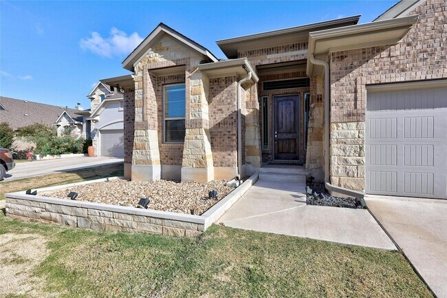 Foto del edificio - 2812 Rabbit Creek Dr