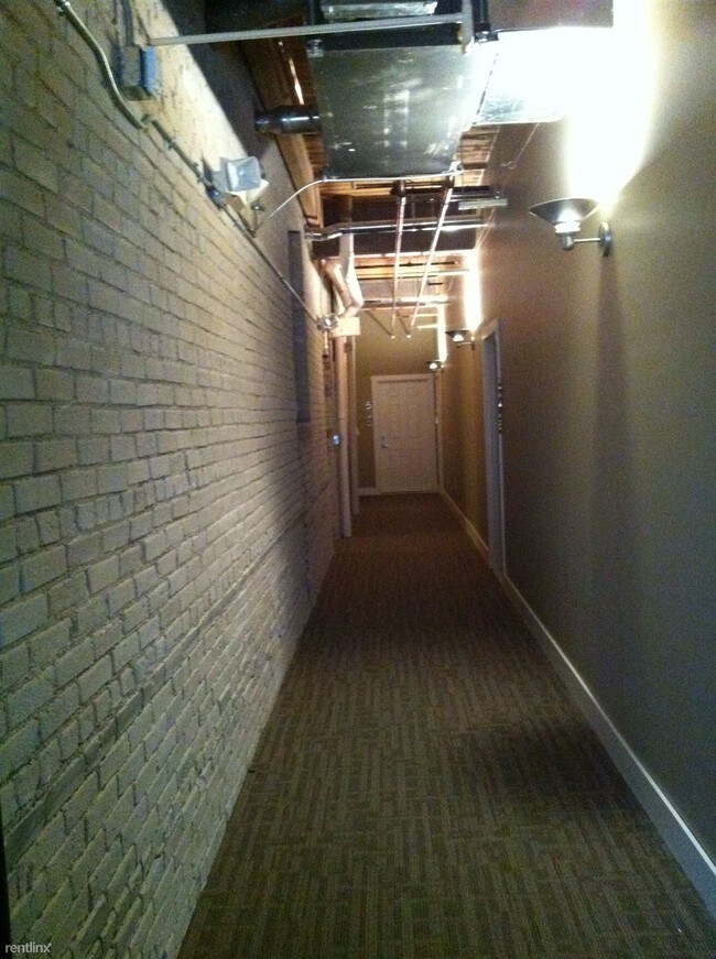 Foto del edificio - 206 Grandville Ave SW