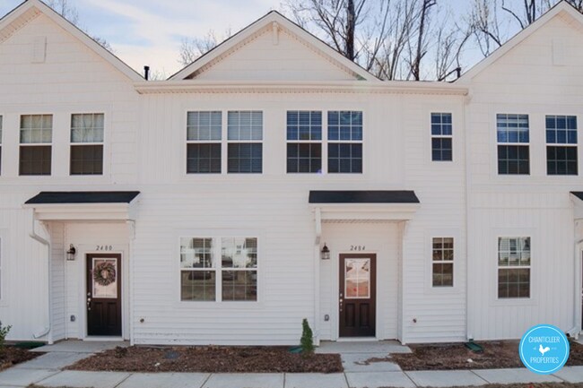 Foto del edificio - 2490 Ashton Park Ln