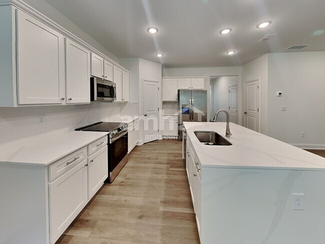Foto del edificio - 1555 Soapstone Rd