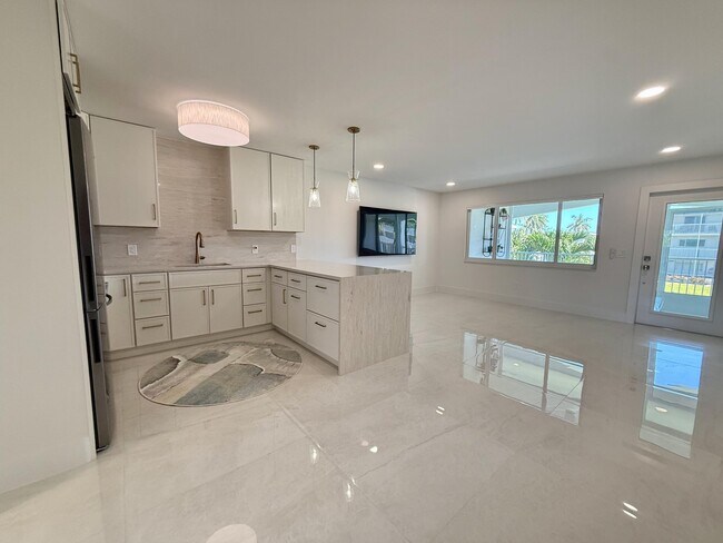 Foto del edificio - 110 Shore Ct