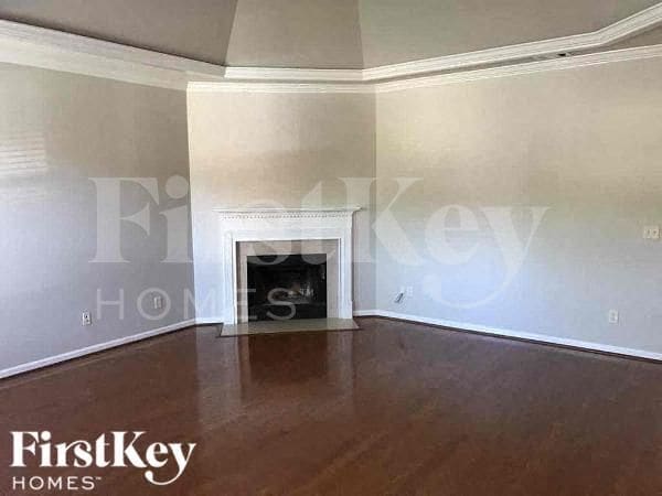 Building Photo - 1298 Easterwood Blvd