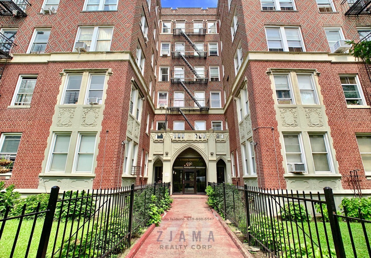 Primary Photo - 263 Eastern Pkwy